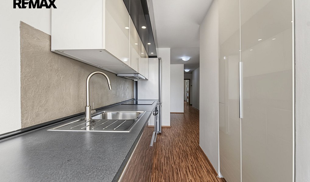 Prodej bytu 3+kk 71 m², Praha – náhled fotky 7