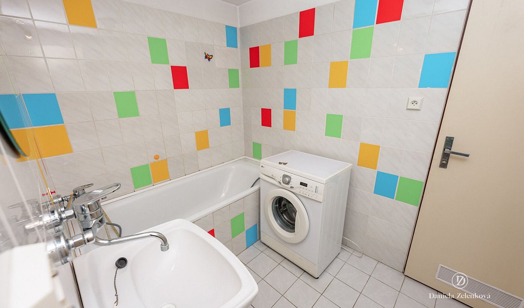 Prodej bytu 1+kk 37 m², Český Krumlov – náhled fotky 9