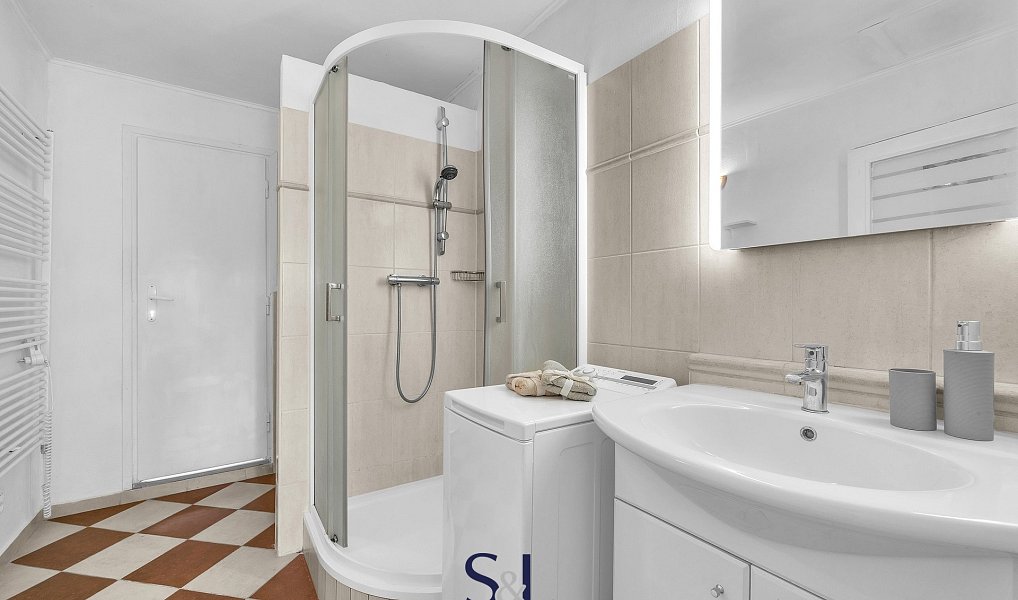 Prodej domu 363 m² s pozemkem 2 239 m², Turnov – náhled fotky 52