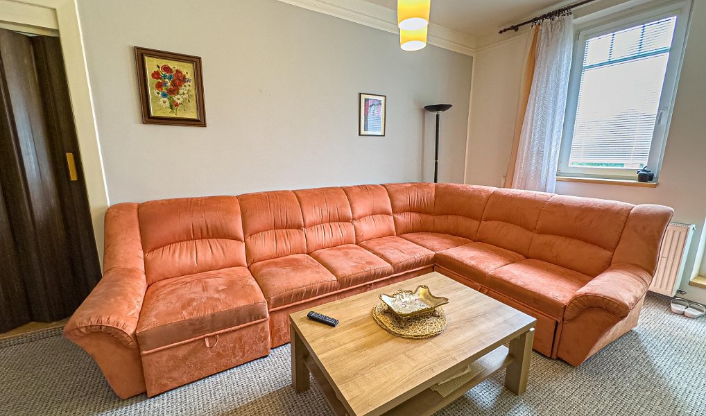 Prodej bytu 2+1 75 m², Teplice – náhled fotky 3