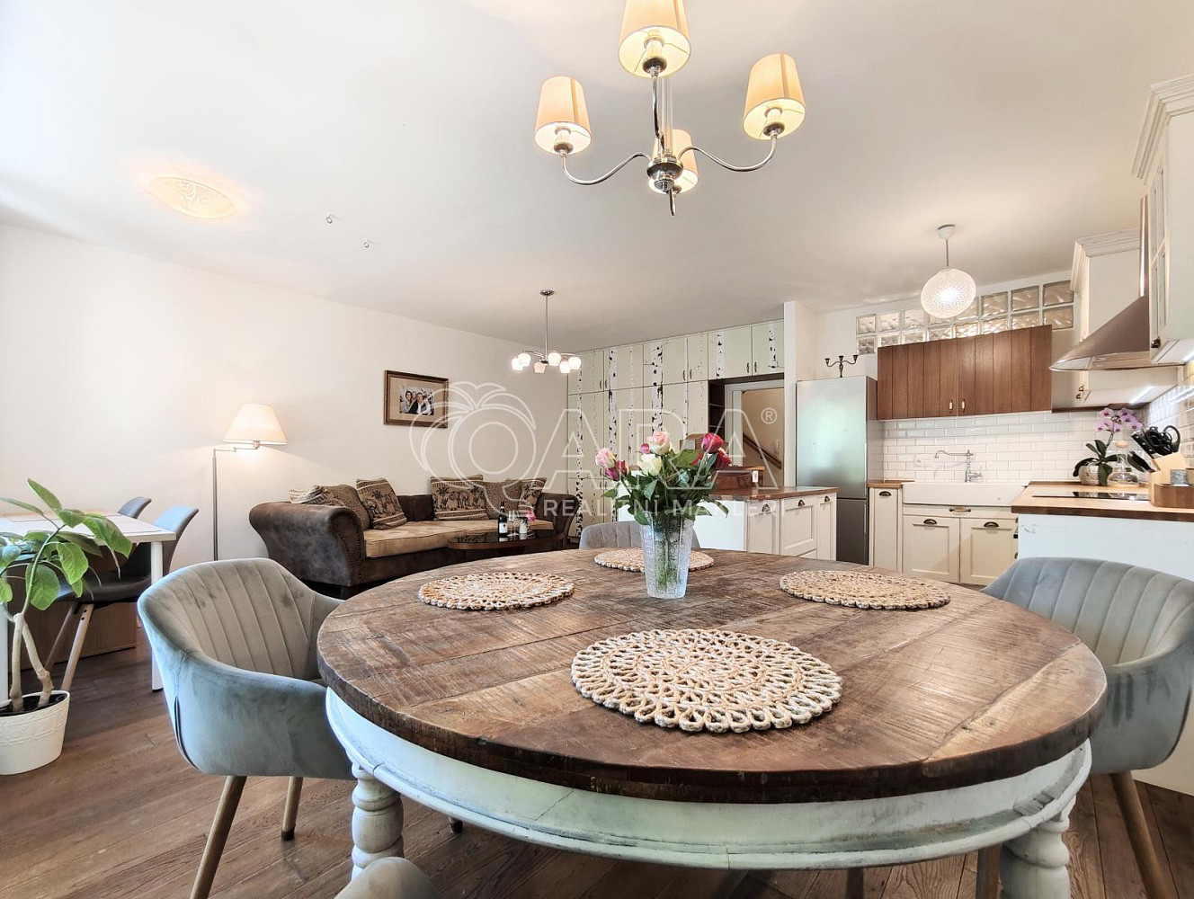 Pronájem bytu 3+kk 81 m²