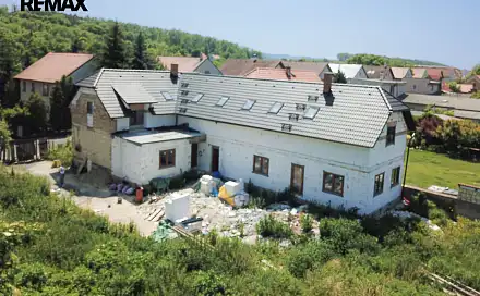 Prodej domu 328 m² s pozemkem 666 m², Lipno, okres Louny