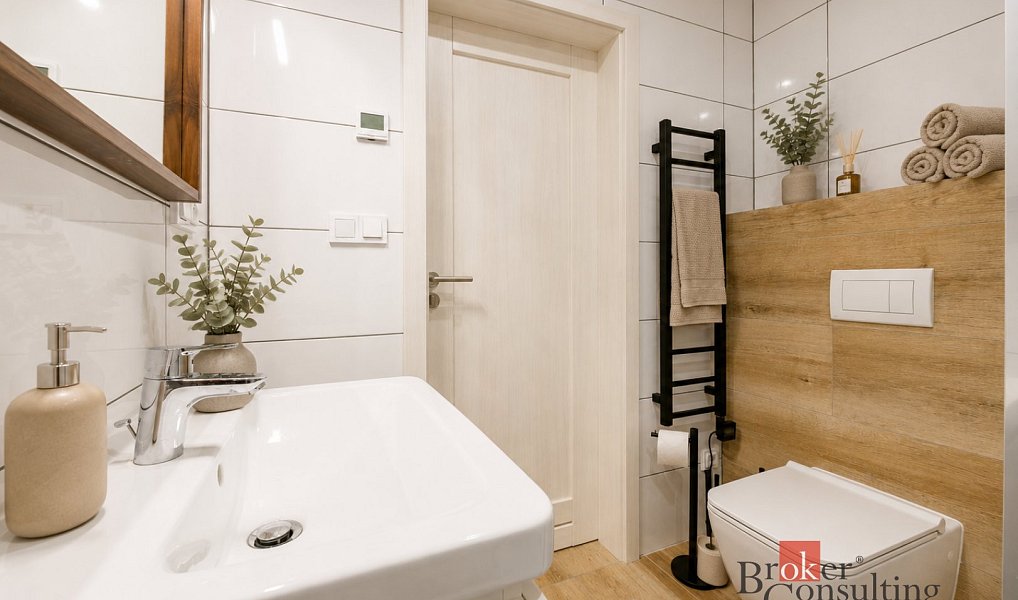 Prodej bytu 1+kk 49 m², Železná Ruda – náhled fotky 4