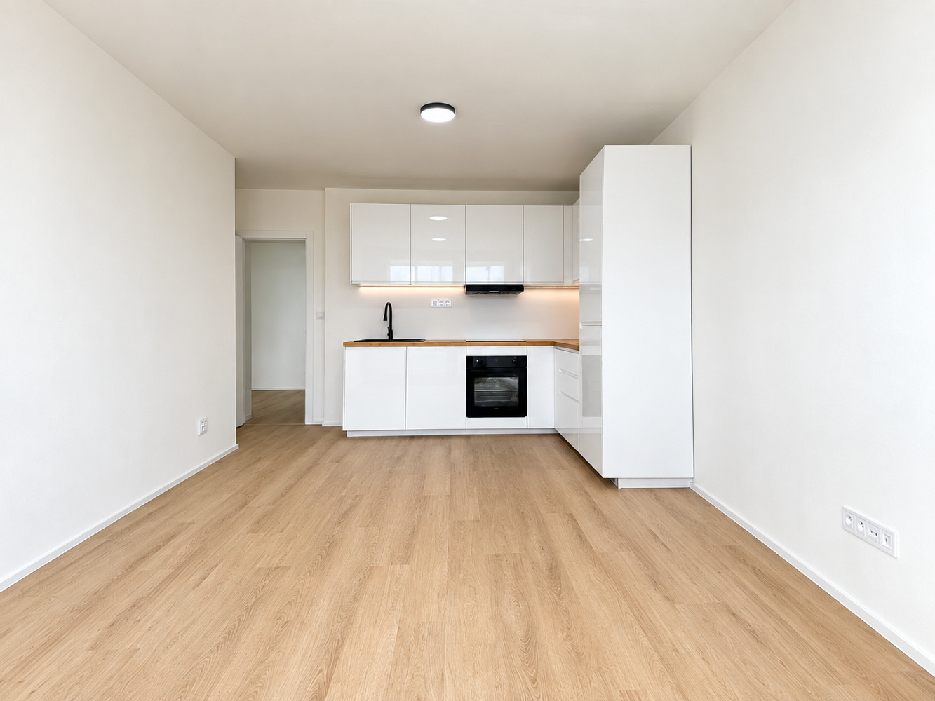 Prodej bytu 4+kk 83 m² – fotografie 3