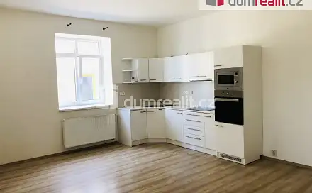Pronájem bytu 2+kk 66 m²