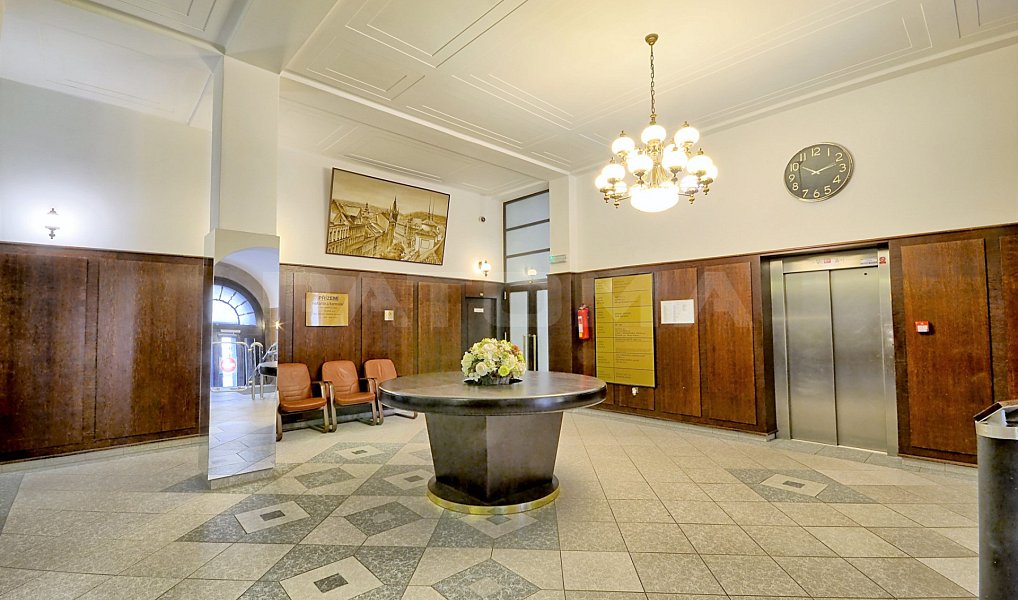 Pronájem kanceláře 131 m², Praha – náhled fotky 14