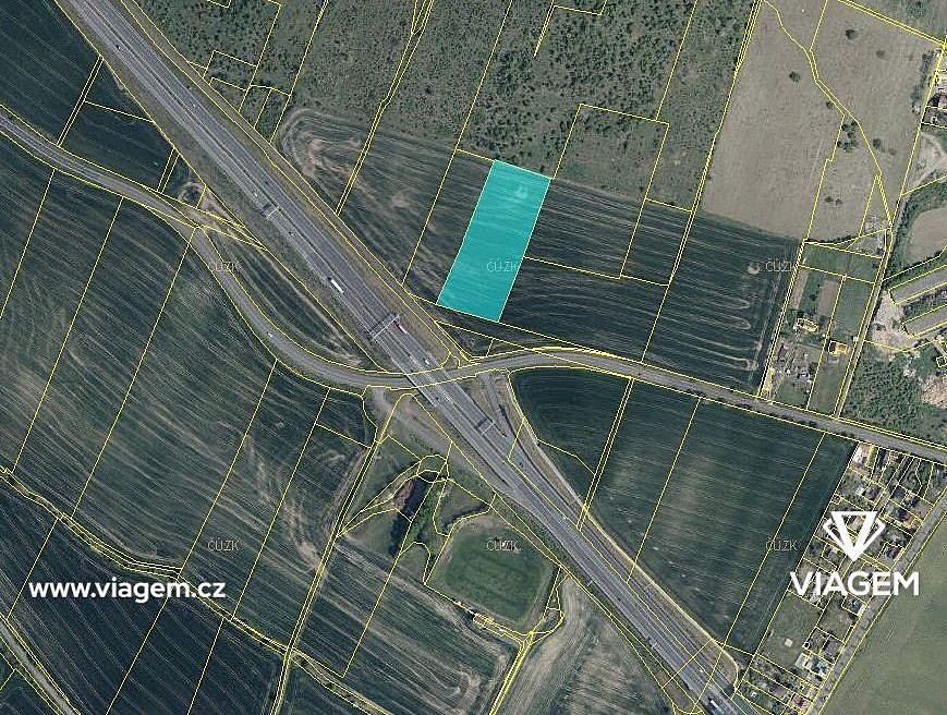 Prodej pole 4 487 m²