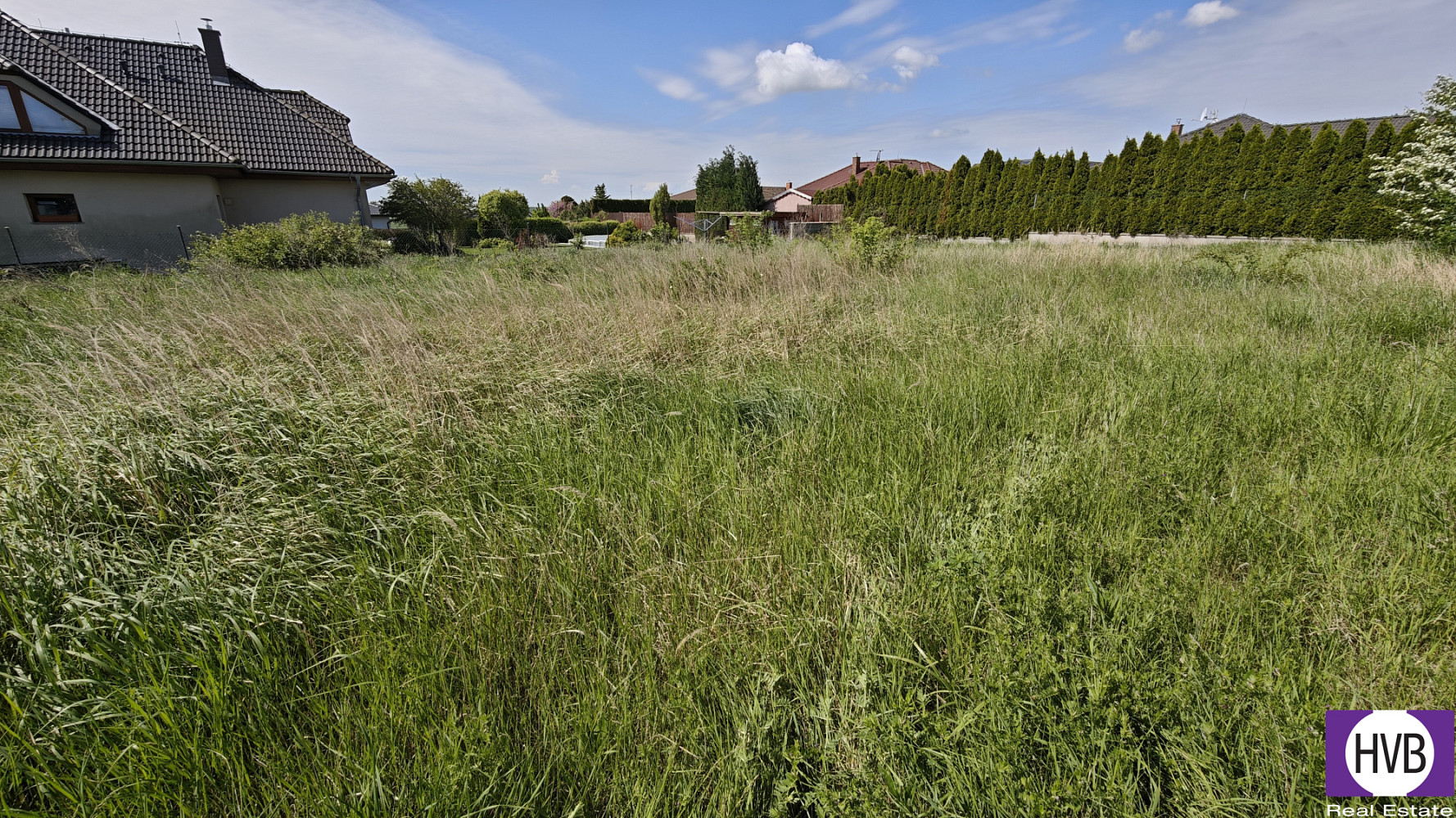 Prodej stavebního pozemku 911 m² – pohled 4