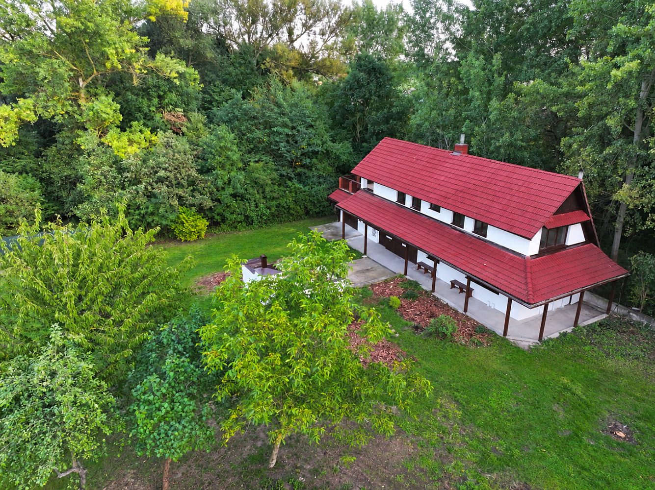 Prodej domu 93 m² s pozemkem 793 m² – fotografie 2