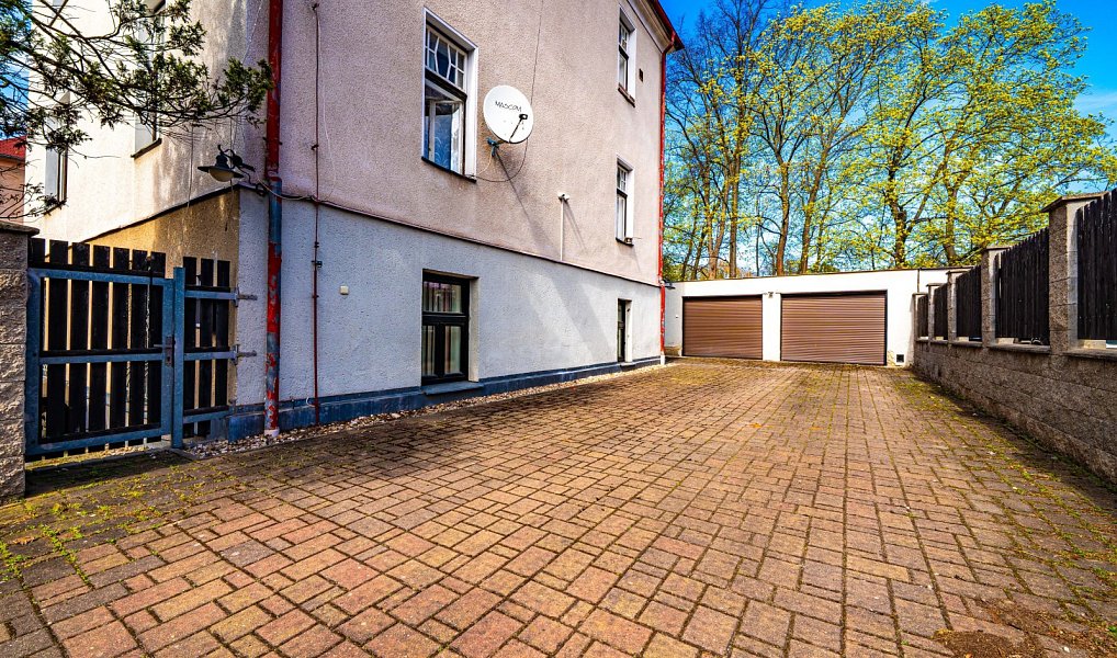 Prodej domu 300 m² s pozemkem 870 m², Liberec – náhled fotky 5
