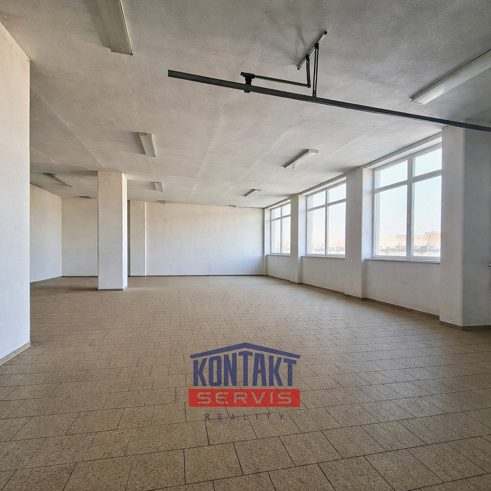 Pronájem výrobních prostor 200 m² – fotografie 5