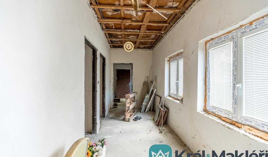 Prodej obchodních prostor 203 m², Dubí – náhled fotky 16