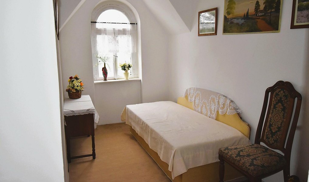 Prodej bytu 3+1 91 m², Karlovy Vary – náhled fotky 12