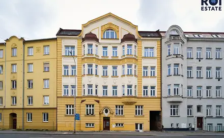 Prodej nájemního domu, činžáku 1 445 m², Zámecký okruh, Opava - Předměstí