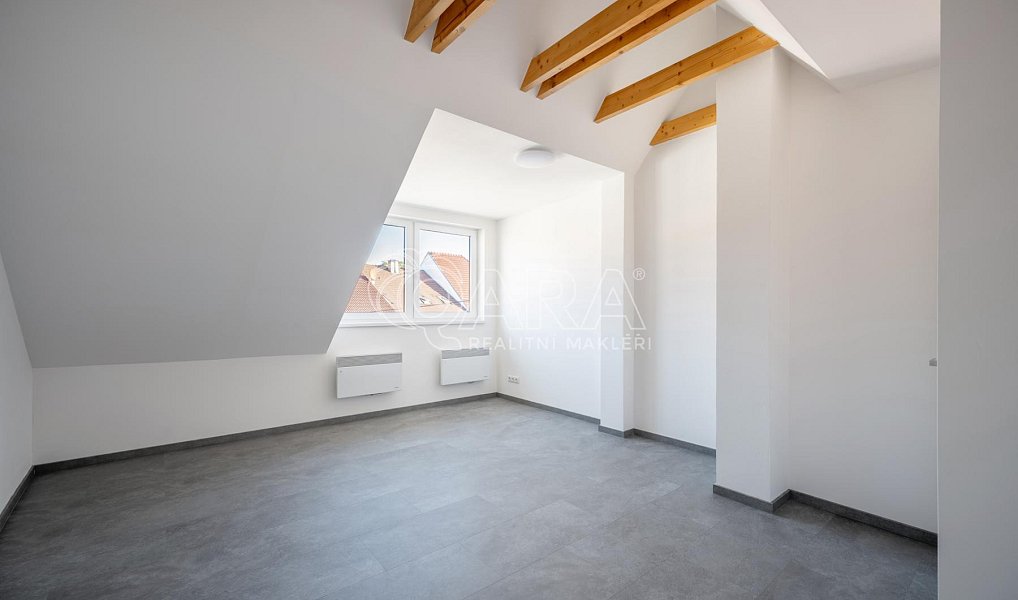 Prodej bytu 2+kk 65 m², Ivančice – náhled fotky 10