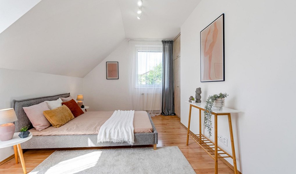 Prodej domu 202 m² s pozemkem 1 200 m², Praha – náhled fotky 18
