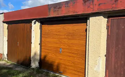 Prodej řadové garáže v lukrativní obci Roudnici v Krkonoších, Jestřabí v Krkonoších, okres Semily