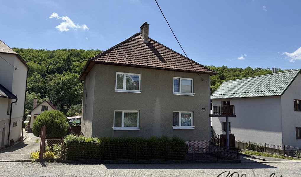 Prodej domu 232 m² s pozemkem 1 263 m², Dešná – náhled fotky 28