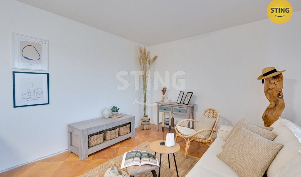 Prodej domu 270 m² s pozemkem 615 m², Strachotín – náhled fotky 6
