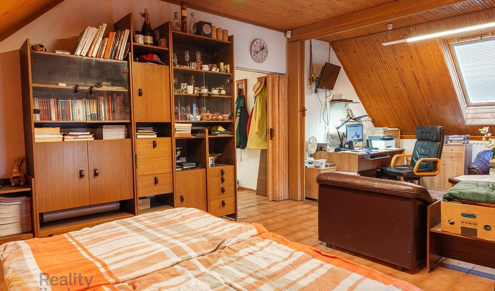 Prodej restaurace 300 m², Dolní Dunajovice – náhled fotky 12