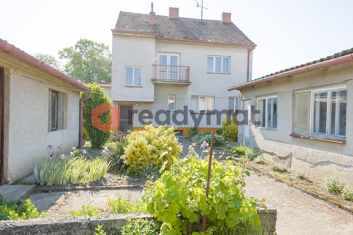 Prodej domu 200 m² s pozemkem 1 110 m²