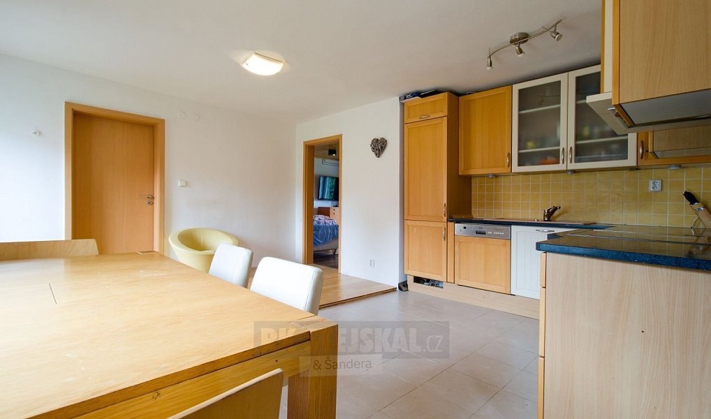 Prodej domu 410 m² s pozemkem 157 m², Moldava – náhled fotky 7