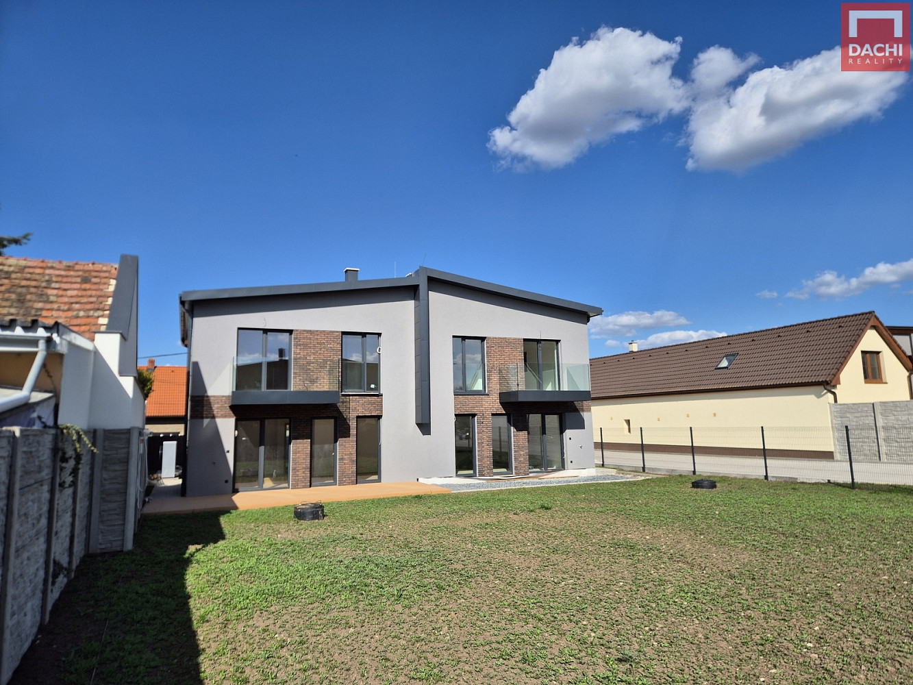 Prodej domu 111 m² s pozemkem 361 m² — photo 2