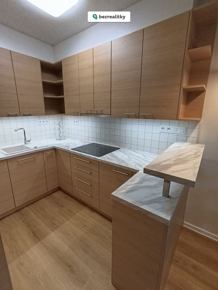 Prodej bytu 2+kk 52 m² — photo 4