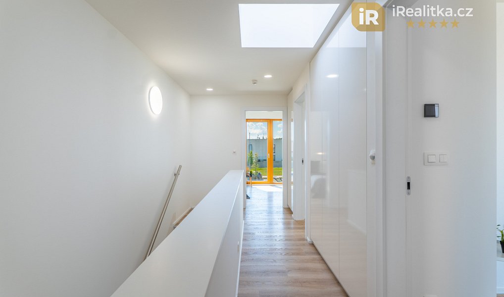 Prodej domu 110 m² s pozemkem 298 m², Praha – náhled fotky 23