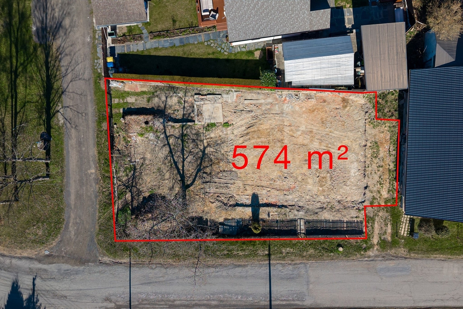 Prodej stavebního pozemku 574 m² – fotografie 3