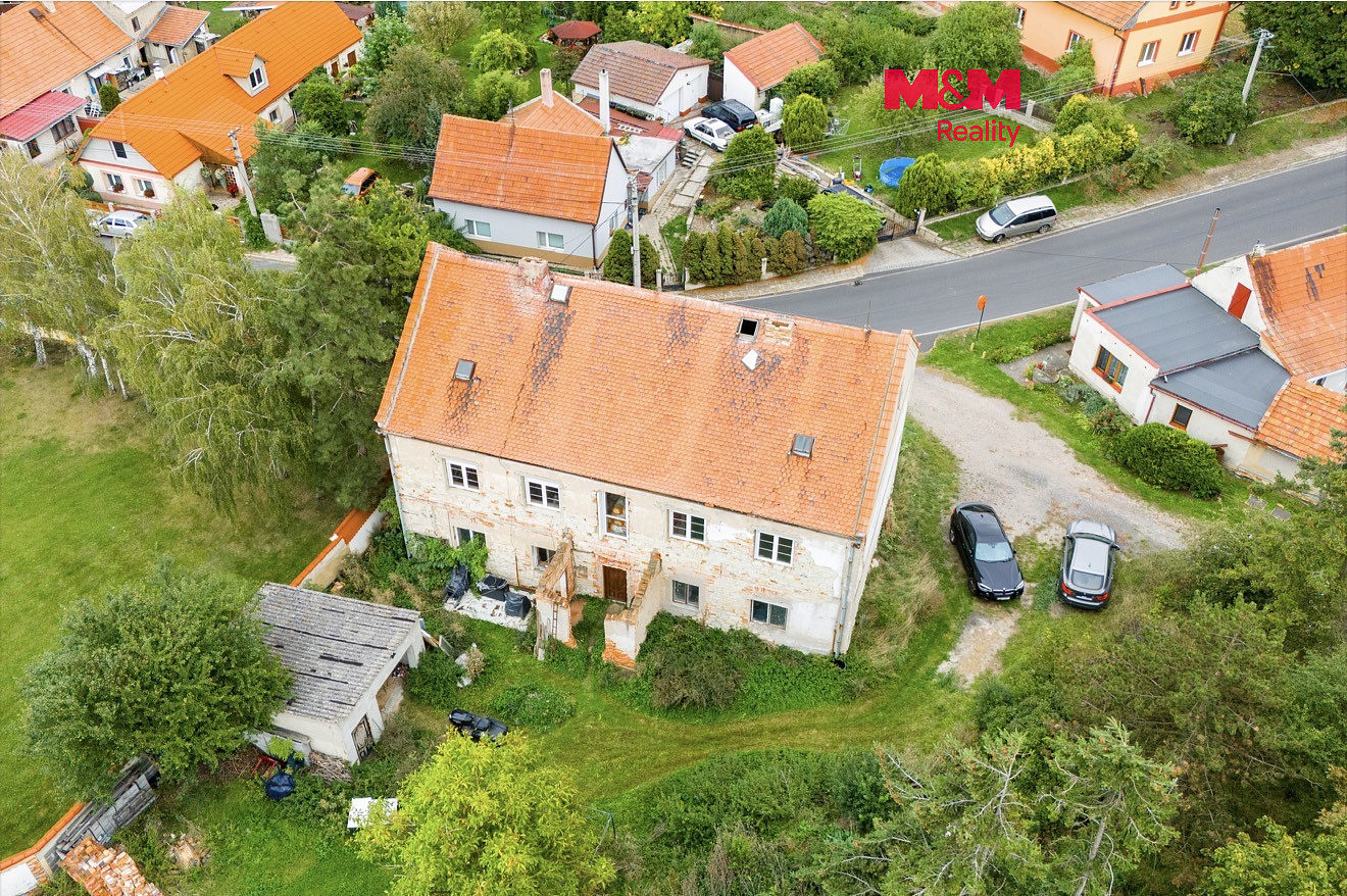 Prodej domu 300 m² s pozemkem 444 m²