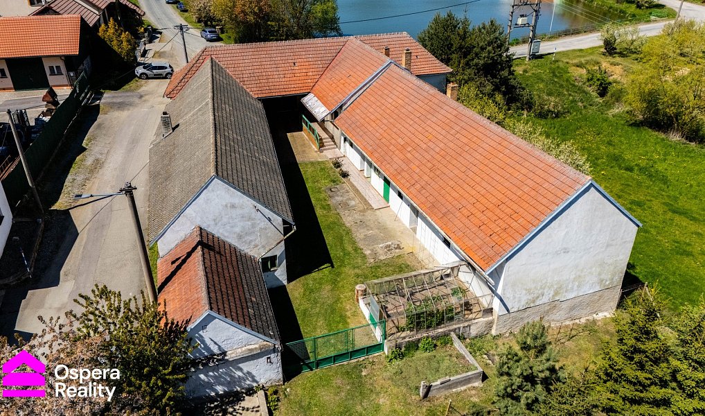 Prodej domu 121 m² s pozemkem 5 318 m², Moravské Budějovice – náhled fotky 32