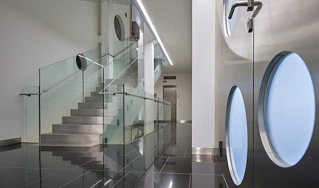 Pronájem kanceláře 379 m², Praha – náhled fotky 8