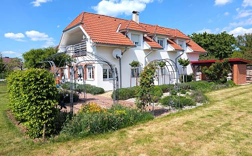 Prodej domu 160 m² s pozemkem 2 168 m², K Bažantnici, Šťáhlavy, okres Plzeň-město