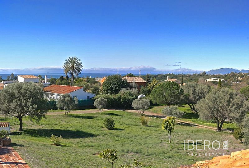 Prodej domu 350 m² s pozemkem 31 000 m²