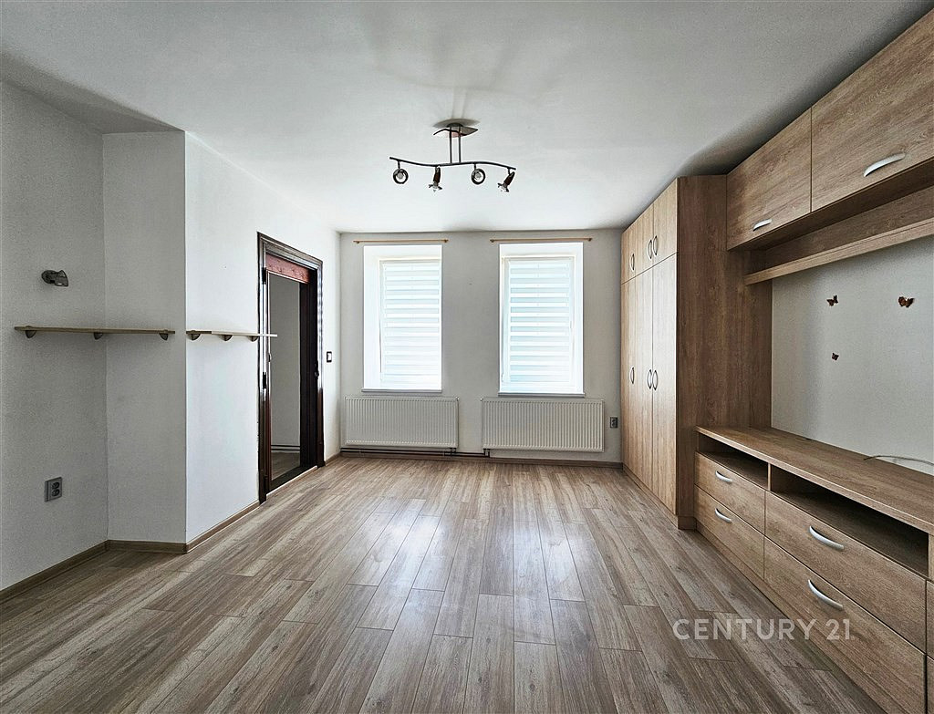 Prodej domu 92 m² s pozemkem 400 m² — photo 2
