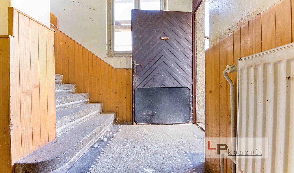 Prodej domu 181 m² s pozemkem 500 m², Sezemice – náhled fotky 2