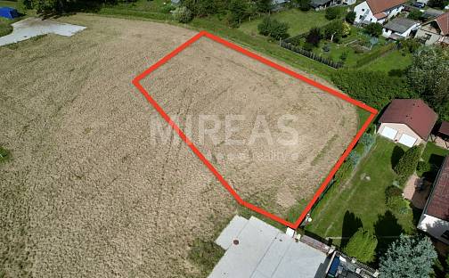 Prodej stavebního pozemku 1 161 m², Hořátev, okres Nymburk