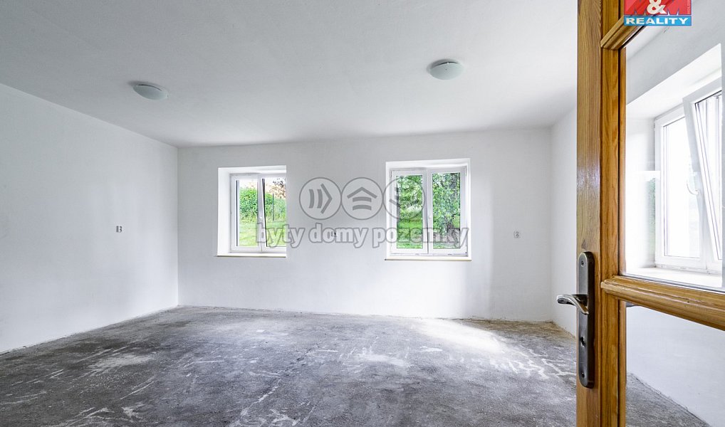 Prodej domu 130 m² s pozemkem 1 000 m², Zahrádka – náhled fotky 5