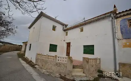 Prodej domu 508 m² s pozemkem 25 635 m², Chinorlet, Španělsko