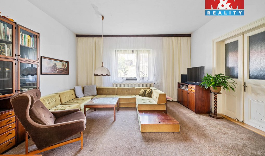 Prodej domu 200 m² s pozemkem 1 149 m², Velká Jesenice – náhled fotky 3