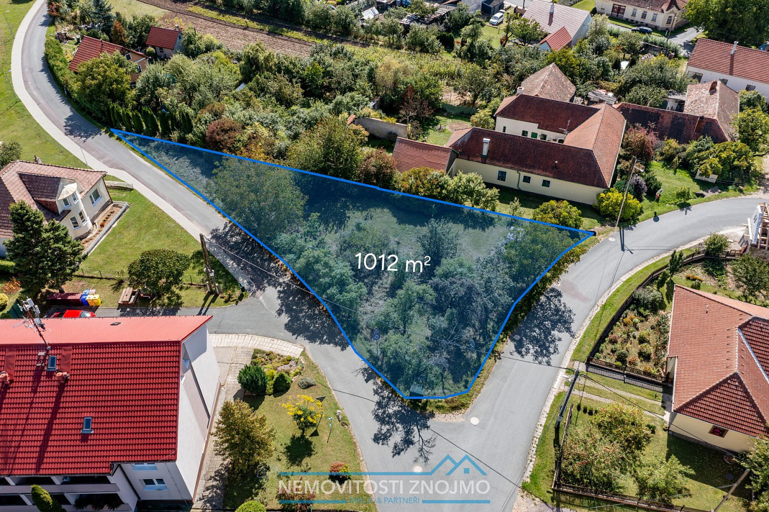 Prodej stavebního pozemku 1 012 m² – fotografie 5