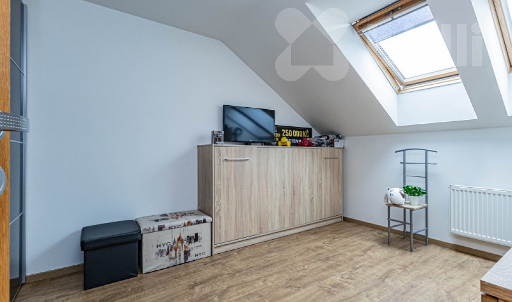 Prodej domu 141 m² s pozemkem 274 m², Zlonín – náhled fotky 9