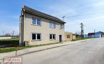 Prodej domu 123 m² s pozemkem 151 m², Bezměrov, okres Kroměříž