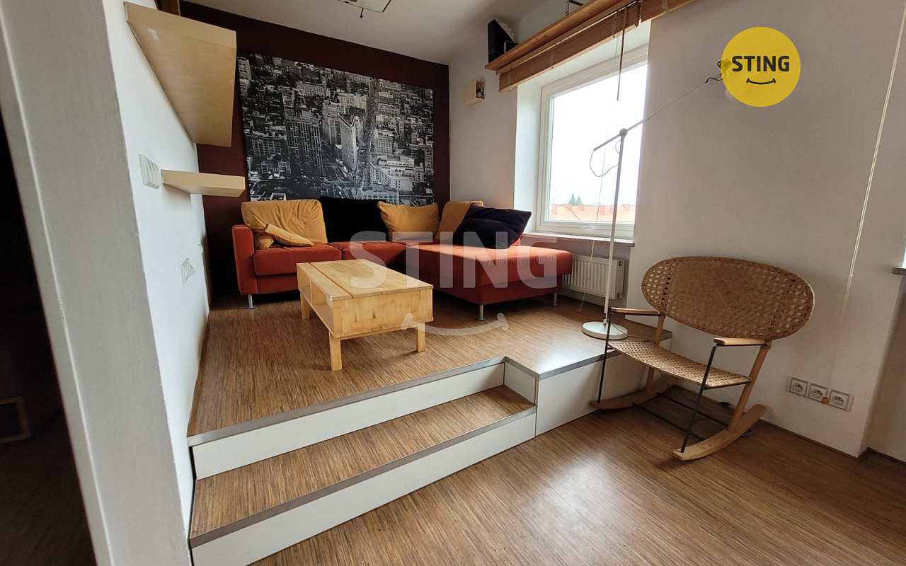 Pronájem bytu 2+kk 39 m²