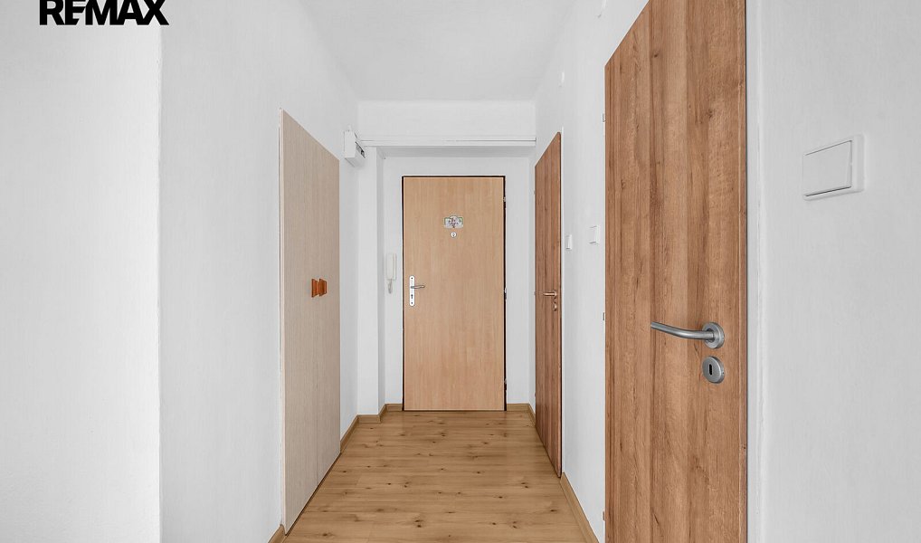 Pronájem bytu 3+kk 70 m², Nymburk – náhled fotky 17