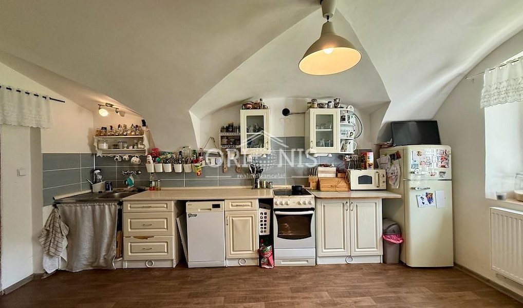 Prodej chaty/chalupy 180 m² s pozemkem 1 443 m², Radonice – náhled fotky 8