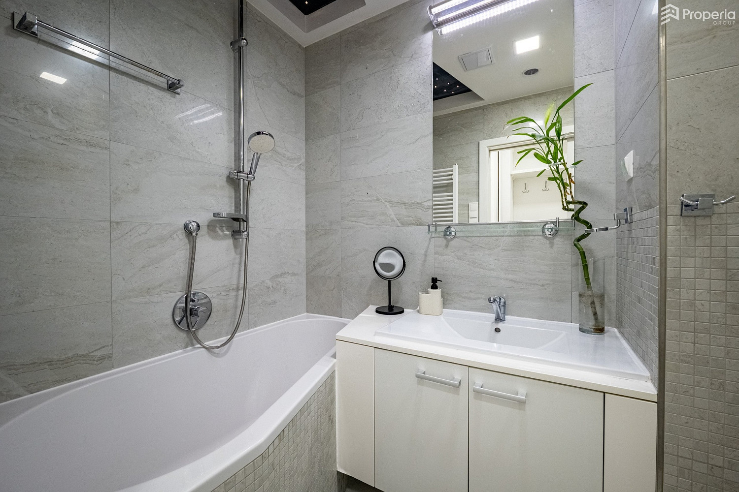 Pronájem bytu 2+1 55 m² – fotografie 4