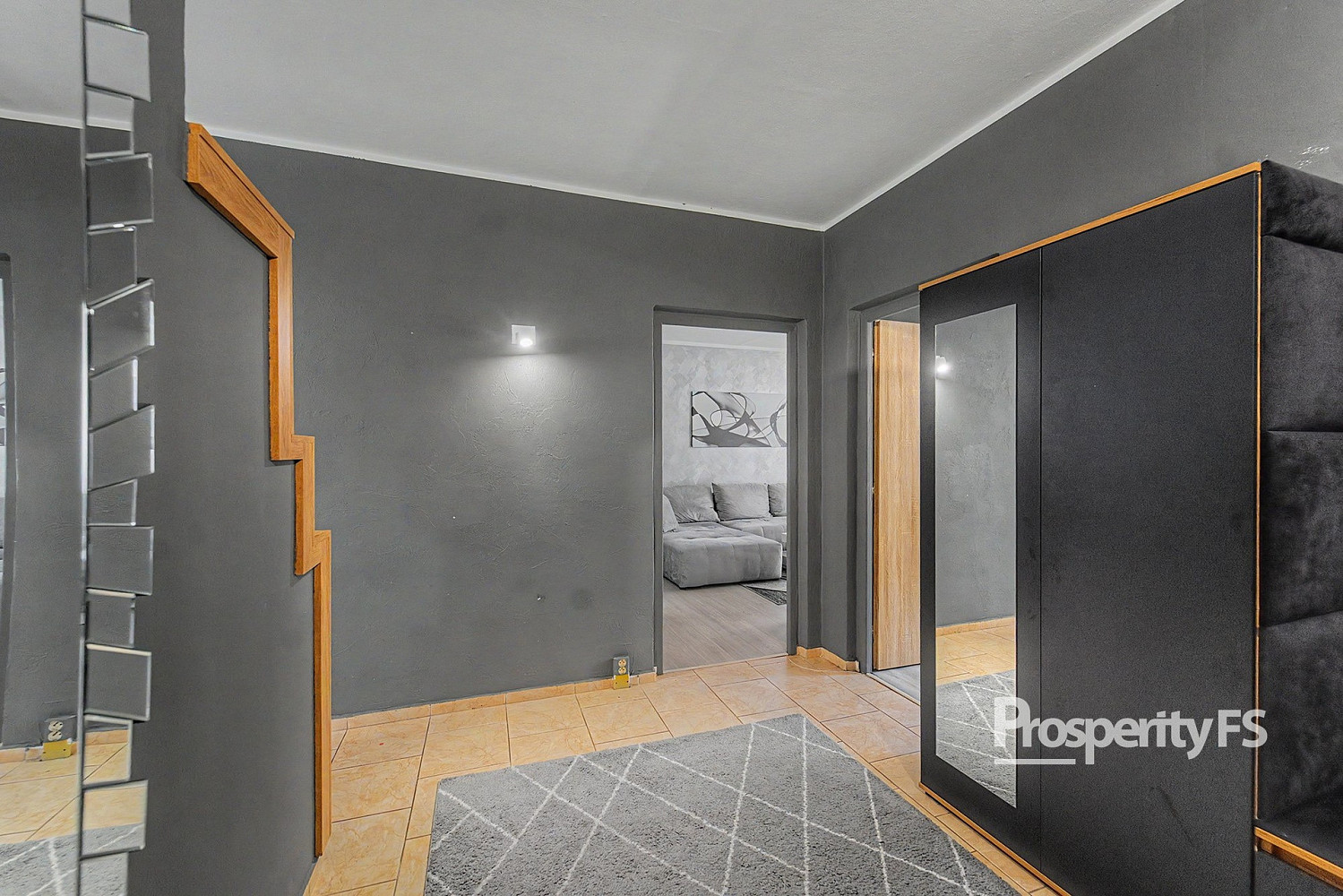 Prodej bytu 2+1 57 m² — photo 3