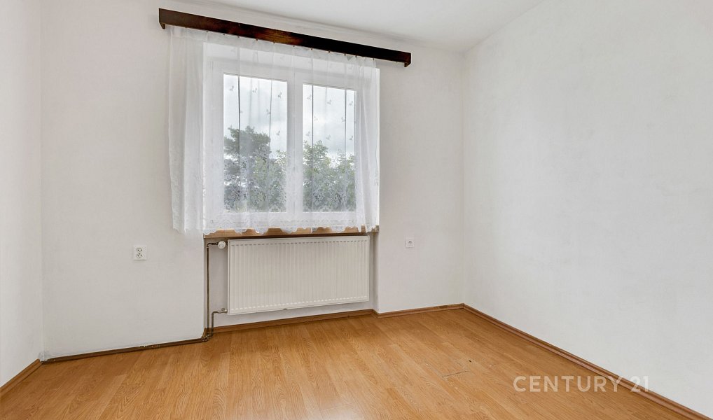 Prodej bytu 4+kk 87 m², Velké Popovice – náhled fotky 19